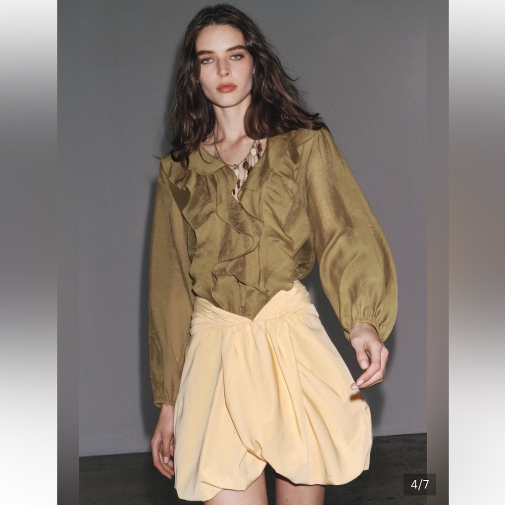 ZARA ZW COLLECTION Puffed Mini Skirt Yellow Bubble Balloon Volume Pleat Women Xs - Picture 2 of 9